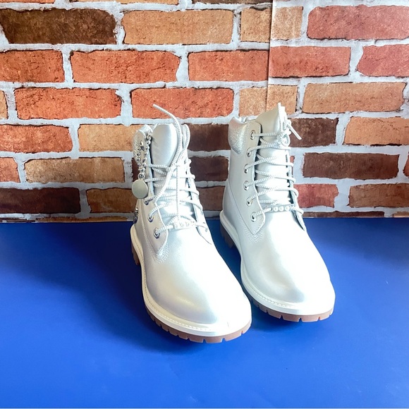 TIMBERLAND WOMEN’s PREMIUM 6 IN WATERPROOF BOOT LT GREY FULL GRAIN - Picture 5 of 7